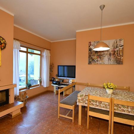 Apartman U Sarky Valaská Екстериор снимка